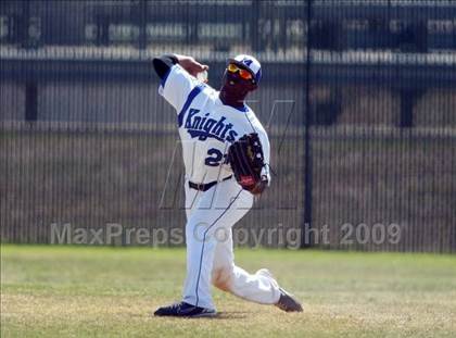 Thumbnail 3 in Temple vs. McCallum (Georgetown Invitational) photogallery.