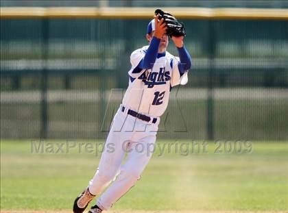 Thumbnail 2 in Temple vs. McCallum (Georgetown Invitational) photogallery.