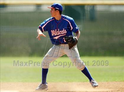 Thumbnail 3 in Temple vs. McCallum (Georgetown Invitational) photogallery.