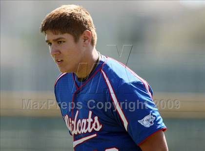 Thumbnail 2 in Temple vs. McCallum (Georgetown Invitational) photogallery.