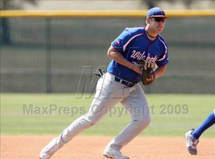 Thumbnail 2 in Temple vs. McCallum (Georgetown Invitational) photogallery.