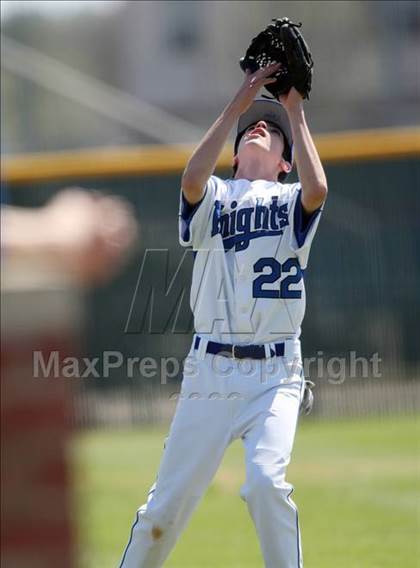 Thumbnail 2 in Temple vs. McCallum (Georgetown Invitational) photogallery.