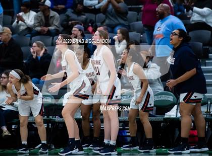 Thumbnail 1 in Midway vs Sachse (UIL 6A Area Playoff) photogallery.