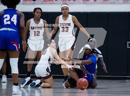 Thumbnail 1 in Midway vs Sachse (UIL 6A Area Playoff) photogallery.