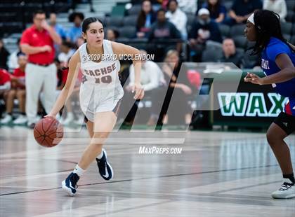 Thumbnail 2 in Midway vs Sachse (UIL 6A Area Playoff) photogallery.