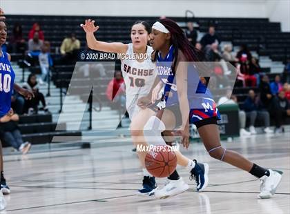 Thumbnail 3 in Midway vs Sachse (UIL 6A Area Playoff) photogallery.