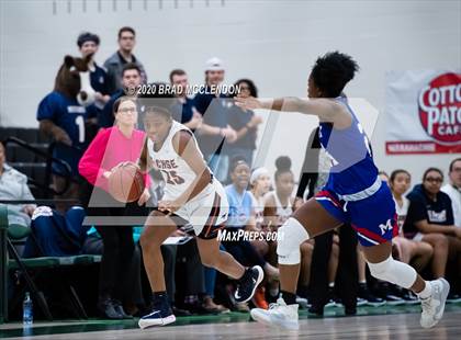 Thumbnail 3 in Midway vs Sachse (UIL 6A Area Playoff) photogallery.