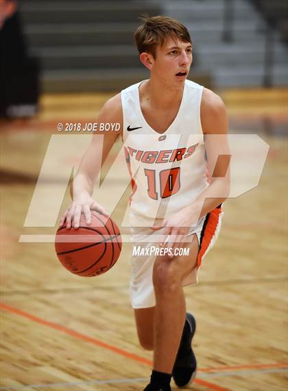 Thumbnail 3 in Buckhorn @ Grissom photogallery.