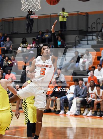 Thumbnail 2 in Buckhorn @ Grissom photogallery.