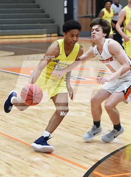 Thumbnail 3 in Buckhorn @ Grissom photogallery.