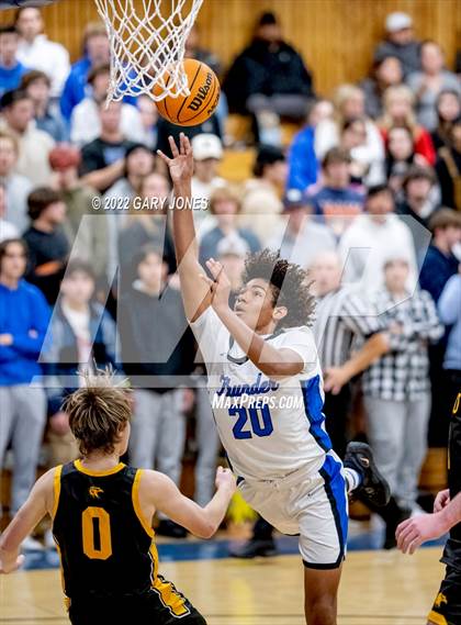 Thumbnail 3 in Del Oro vs Rocklin (NorCal Tip-Off Semifinal) photogallery.