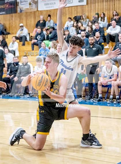 Thumbnail 2 in Del Oro vs Rocklin (NorCal Tip-Off Semifinal) photogallery.