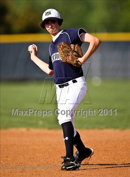 Thumbnail 1 in Everman @ Oakridge photogallery.
