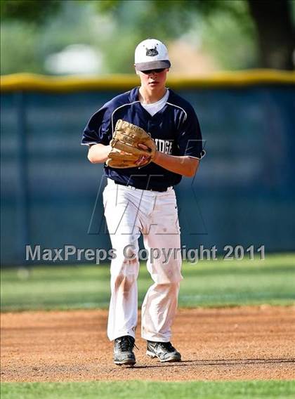 Thumbnail 1 in Everman @ Oakridge photogallery.