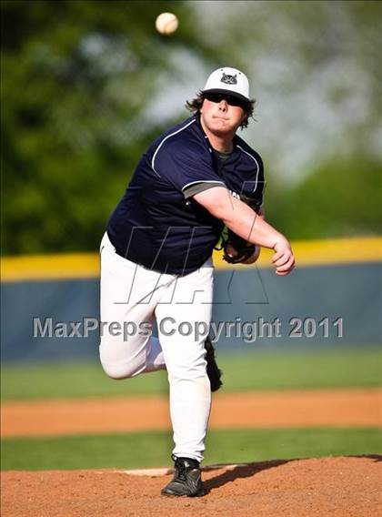 Thumbnail 1 in Everman @ Oakridge photogallery.