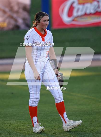 Thumbnail 3 in Coalinga vs. Woodlake (CIFCS - Division IV Championship) photogallery.