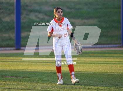 Thumbnail 3 in Coalinga vs. Woodlake (CIFCS - Division IV Championship) photogallery.