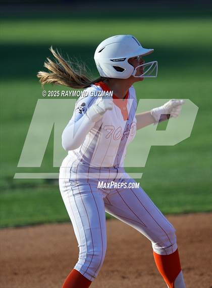 Thumbnail 1 in Coalinga vs. Woodlake (CIFCS - Division IV Championship) photogallery.
