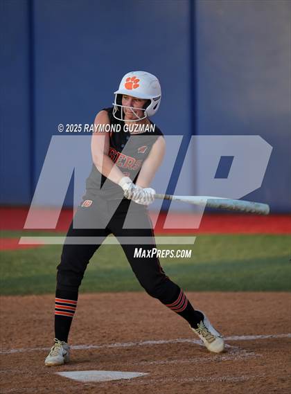 Thumbnail 3 in Coalinga vs. Woodlake (CIFCS - Division IV Championship) photogallery.