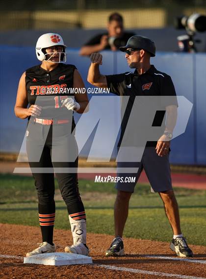 Thumbnail 1 in Coalinga vs. Woodlake (CIFCS - Division IV Championship) photogallery.