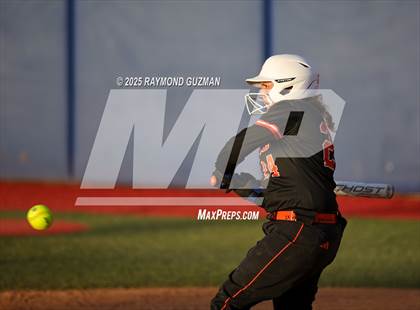 Thumbnail 1 in Coalinga vs. Woodlake (CIFCS - Division IV Championship) photogallery.