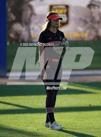 Thumbnail 2 in Coalinga vs. Woodlake (CIFCS - Division IV Championship) photogallery.