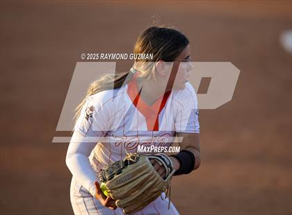 Thumbnail 2 in Coalinga vs. Woodlake (CIFCS - Division IV Championship) photogallery.