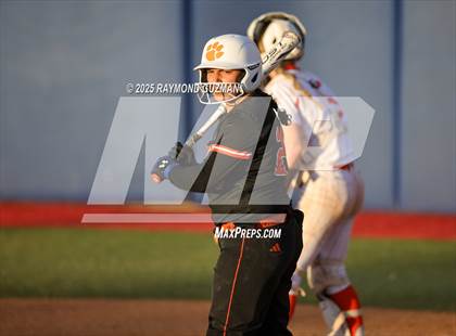 Thumbnail 2 in Coalinga vs. Woodlake (CIFCS - Division IV Championship) photogallery.