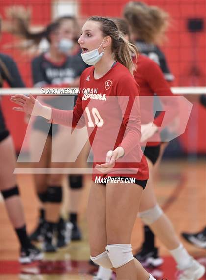 Thumbnail 3 in Mater Dei @ Orange Lutheran photogallery.