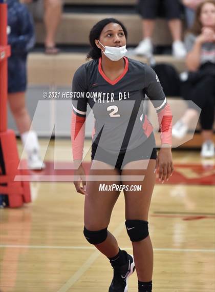 Thumbnail 3 in Mater Dei @ Orange Lutheran photogallery.