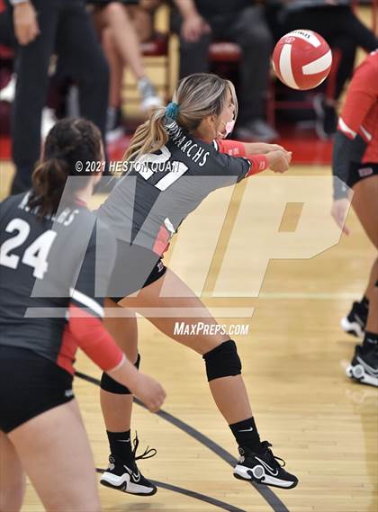 Thumbnail 3 in Mater Dei @ Orange Lutheran photogallery.