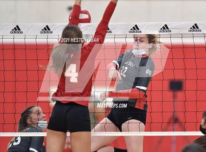 Thumbnail 1 in Mater Dei @ Orange Lutheran photogallery.