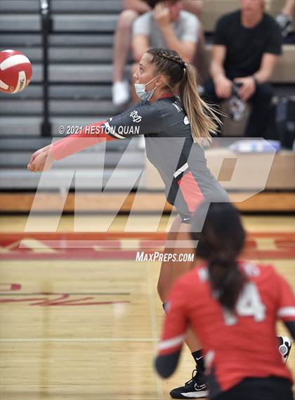 Thumbnail 2 in Mater Dei @ Orange Lutheran photogallery.