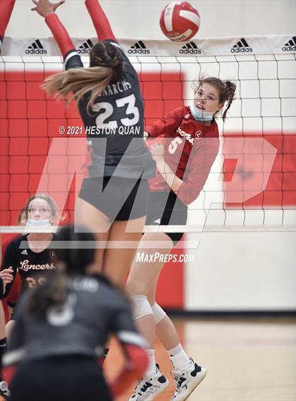 Thumbnail 1 in Mater Dei @ Orange Lutheran photogallery.