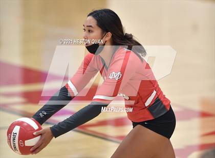 Thumbnail 1 in Mater Dei @ Orange Lutheran photogallery.