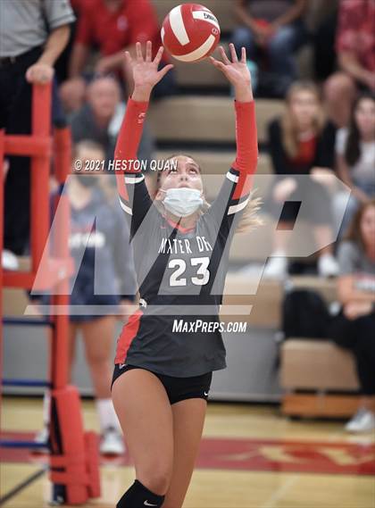 Thumbnail 1 in Mater Dei @ Orange Lutheran photogallery.