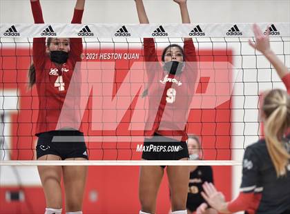 Thumbnail 3 in Mater Dei @ Orange Lutheran photogallery.