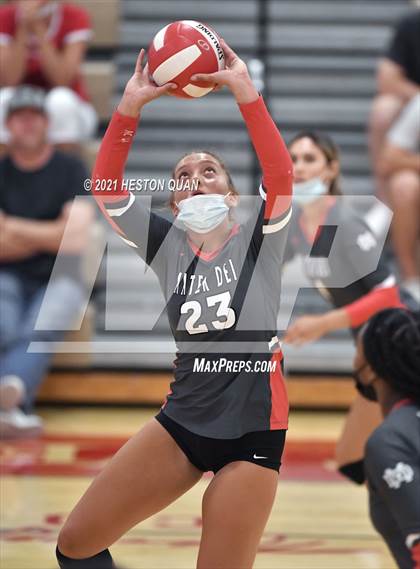 Thumbnail 1 in Mater Dei @ Orange Lutheran photogallery.