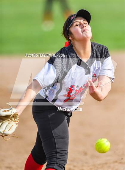 Thumbnail 3 in Lincoln @ Lodi photogallery.