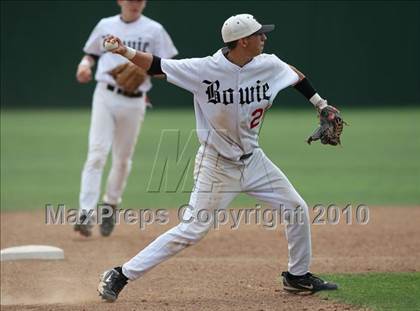 Thumbnail 1 in Bowie vs San Antonio Reagan (Texas 5A Region IV Playoffs) photogallery.