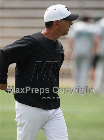 Thumbnail 3 in Bowie vs San Antonio Reagan (Texas 5A Region IV Playoffs) photogallery.
