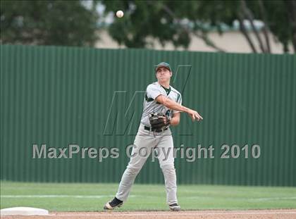 Thumbnail 2 in Bowie vs San Antonio Reagan (Texas 5A Region IV Playoffs) photogallery.