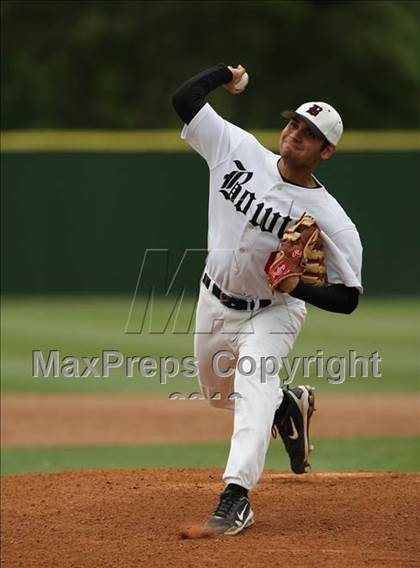 Thumbnail 1 in Bowie vs San Antonio Reagan (Texas 5A Region IV Playoffs) photogallery.