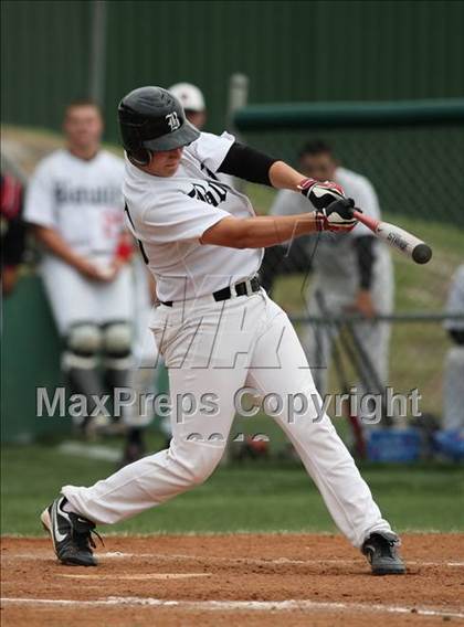 Thumbnail 1 in Bowie vs San Antonio Reagan (Texas 5A Region IV Playoffs) photogallery.