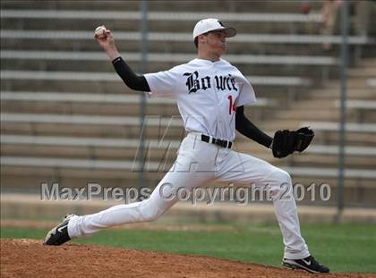 Thumbnail 2 in Bowie vs San Antonio Reagan (Texas 5A Region IV Playoffs) photogallery.