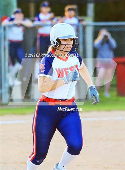 Thumbnail 3 in Croatan @ West Carteret photogallery.