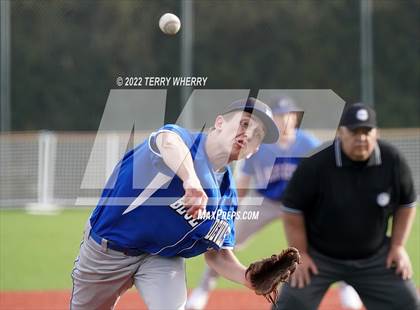 Thumbnail 3 in Nichols @ Kenmore West photogallery.