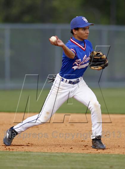 Thumbnail 1 in Hixson vs. Red Bank (TSSAA District 6 AA Playoff) photogallery.