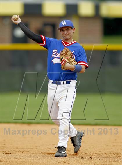 Thumbnail 1 in Hixson vs. Red Bank (TSSAA District 6 AA Playoff) photogallery.