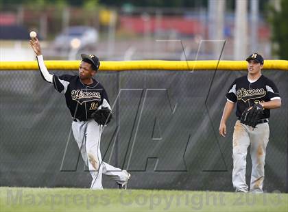 Thumbnail 2 in Hixson vs. Red Bank (TSSAA District 6 AA Playoff) photogallery.